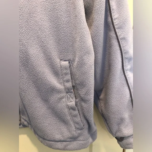 Wilson Fuzzy Jacket - Picture 3 of 7